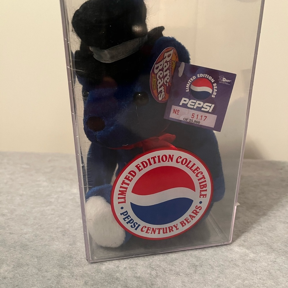 NWT SEALED Limited Edition Pepsi Rare Bear- Black Top Hat Collect all 4